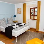 Gutshof Mengersdorf Inn 3*