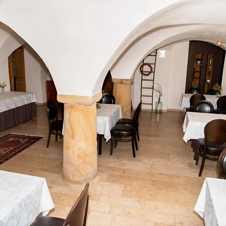 Inn Gutshof Mengersdorf 3*